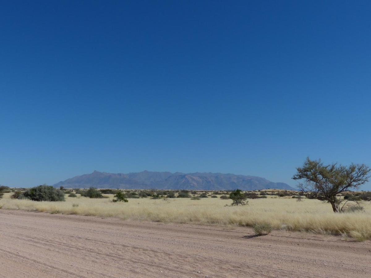 Ozohere Campsite And Himba Village Uis Exterior foto